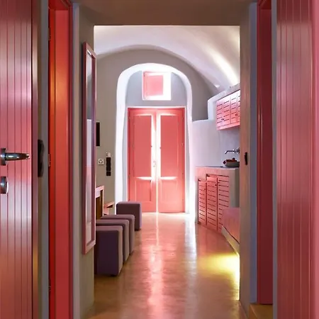 24k Caldera Suites Firá