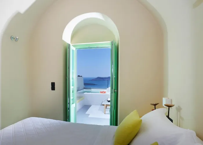 24k Caldera Suites Fira (Santorini)
