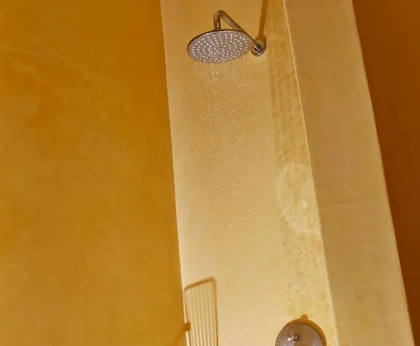 24k Caldera Suites Daire