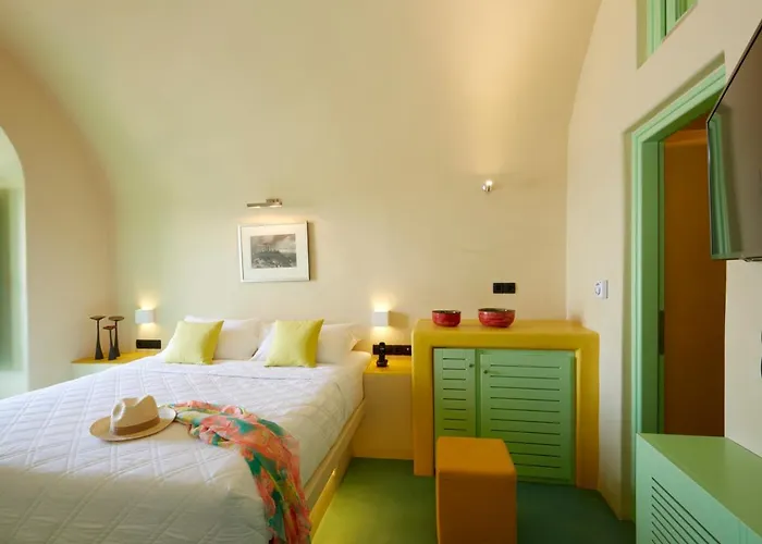 24k Caldera Suites Daire Fira (Santorini)