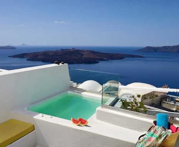24k Caldera Suites Fira (Santorini)