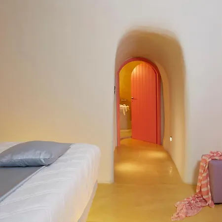 24k Caldera Suites *