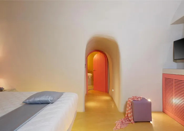 24k Caldera Suites Fíra