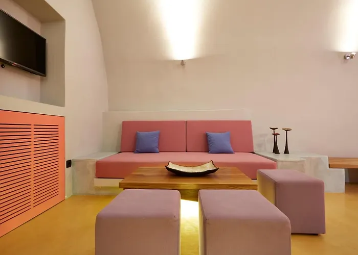 24k Caldera Suites Apartman *