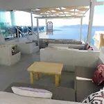 דירה 24k Caldera Suites