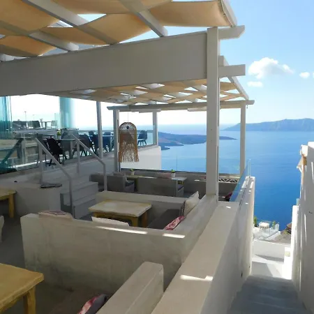 24k Caldera Suites Apartmán *