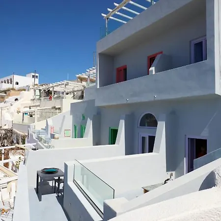 24k Caldera Suites Apartmán *
